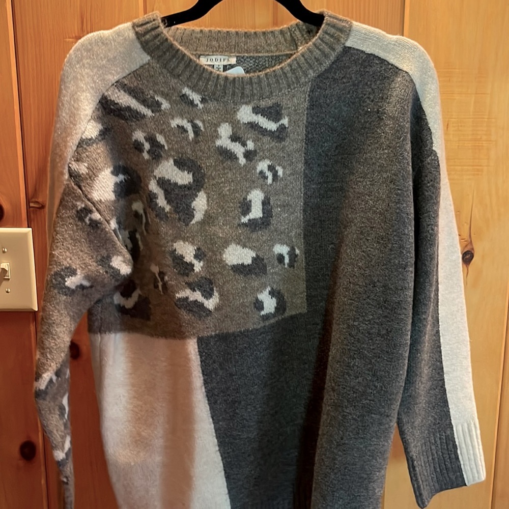 Boutique sweater